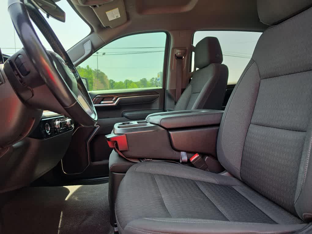 used 2022 GMC Sierra 1500 car, priced at $34,811