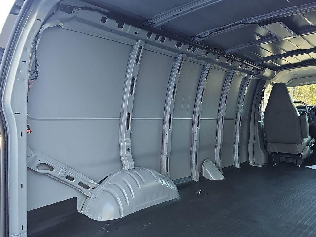 new 2025 Chevrolet Express 2500 car, priced at $45,997