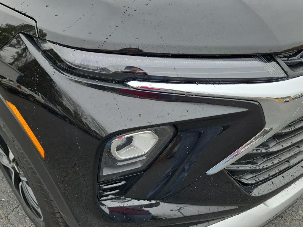 new 2025 Chevrolet TrailBlazer car, priced at $25,998