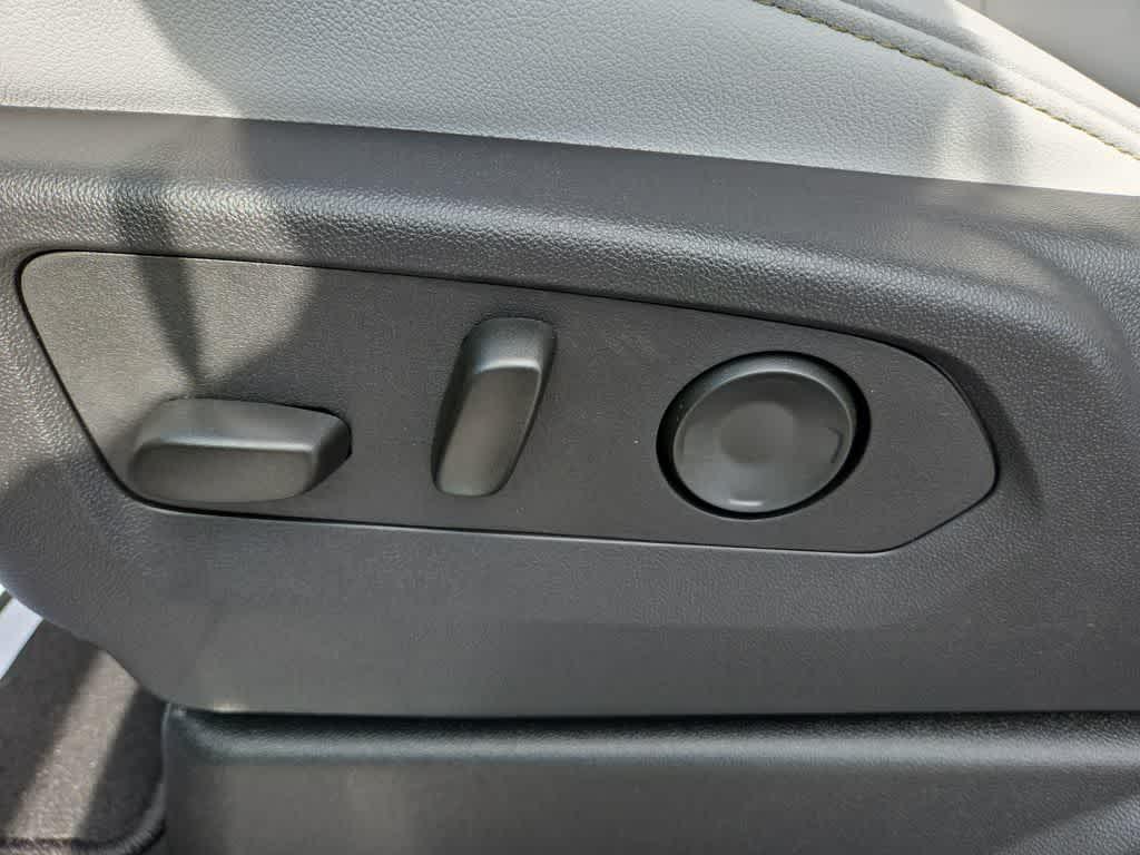 new 2025 Chevrolet Tahoe car, priced at $76,977