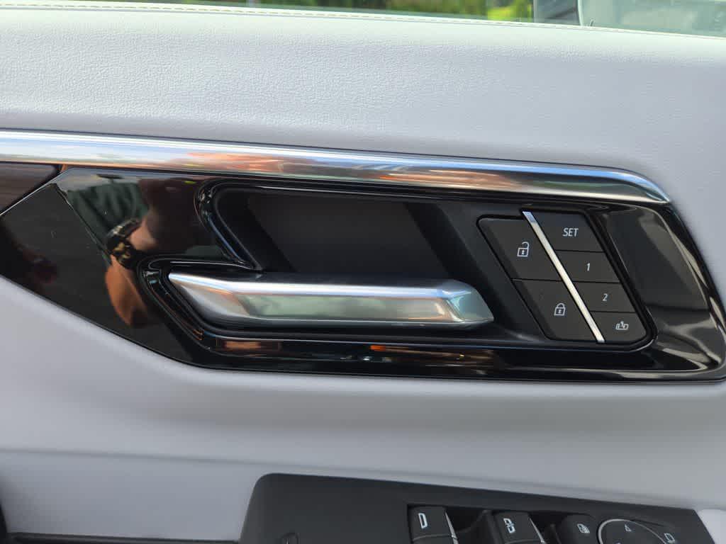 new 2025 Chevrolet Tahoe car, priced at $76,977