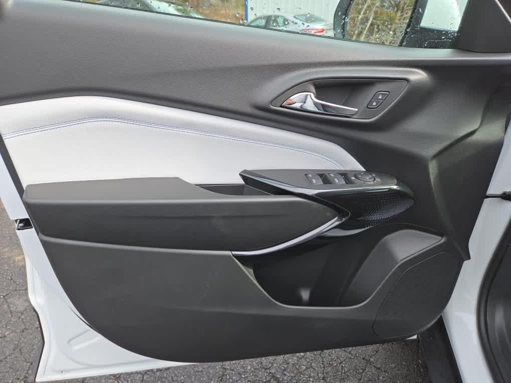 new 2026 Chevrolet Trax car, priced at $25,477