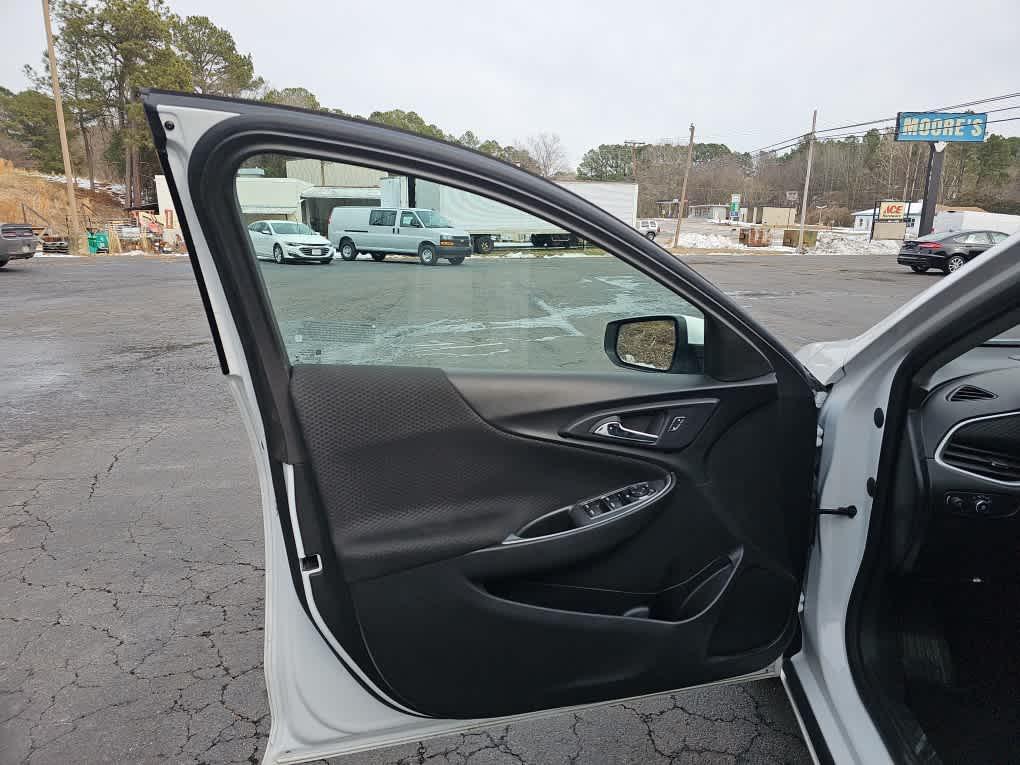 used 2024 Chevrolet Malibu car, priced at $18,988