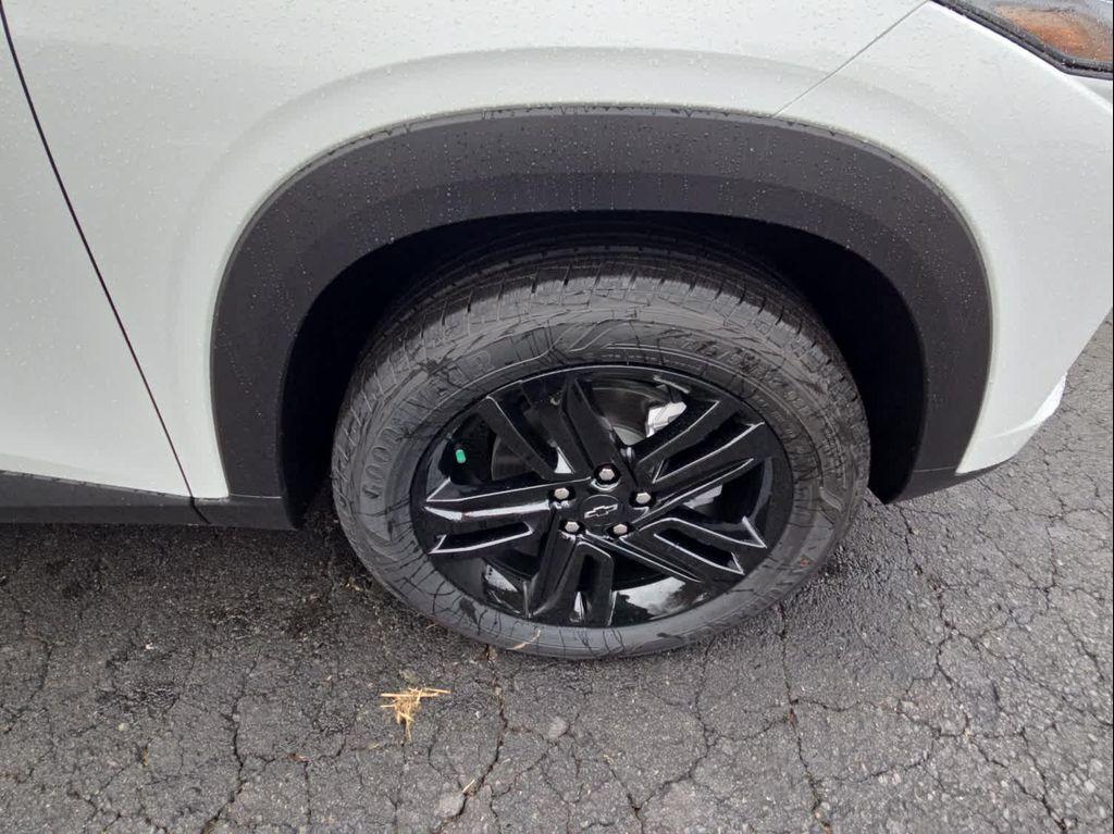 new 2026 Chevrolet Trax car, priced at $26,684