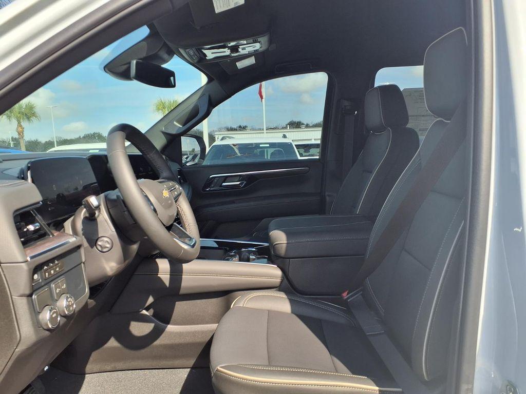 new 2026 Chevrolet Suburban car, priced at $77,415