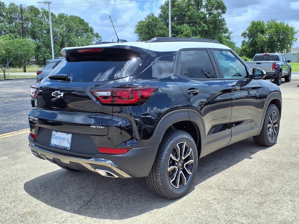 new 2026 Chevrolet TrailBlazer car, priced at $25,950