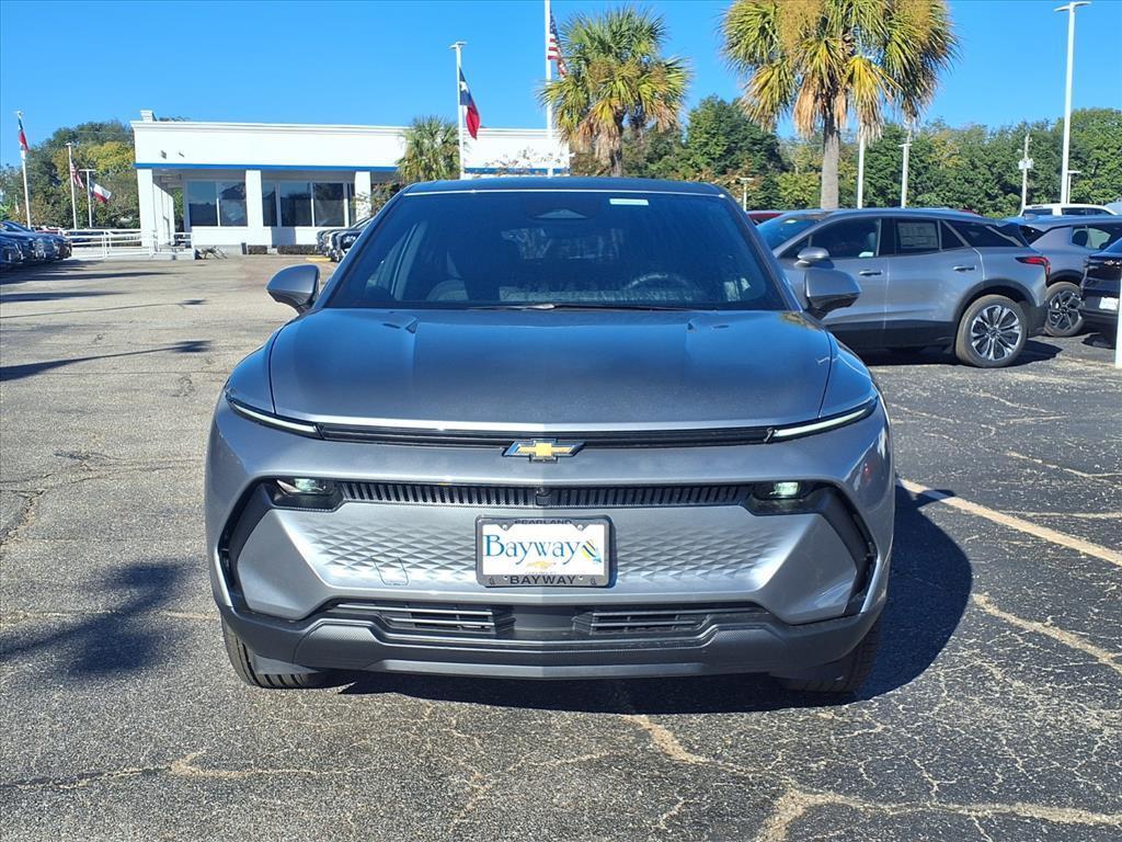 new 2026 Chevrolet Equinox EV car, priced at $32,940