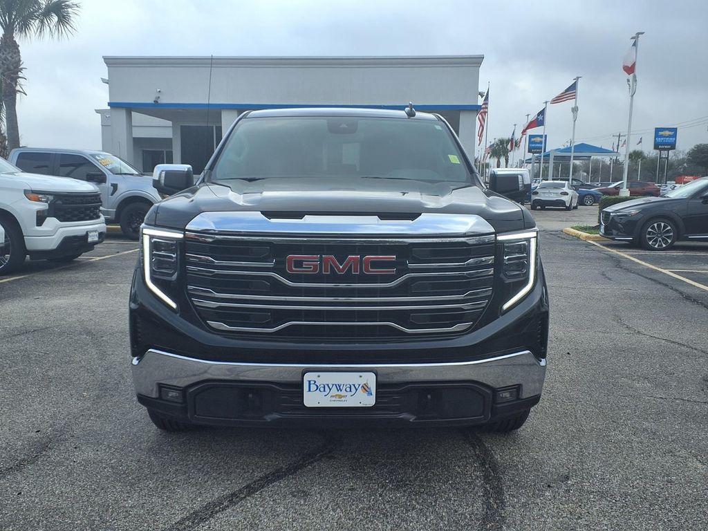 used 2025 GMC Sierra 1500 car, priced at $37,112