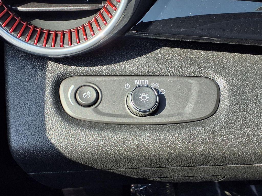 new 2026 Chevrolet Trax car, priced at $25,305