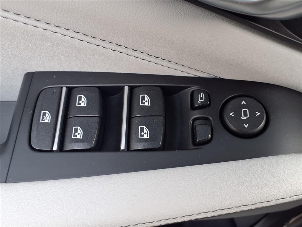 used 2023 BMW X5 car, priced at $37,033