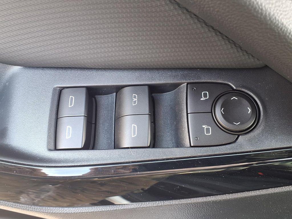 new 2026 Chevrolet Equinox car, priced at $28,095