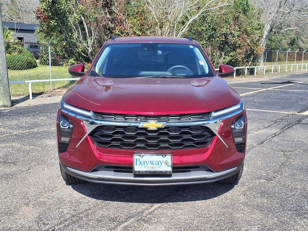 used 2025 Chevrolet Trax car, priced at $19,683