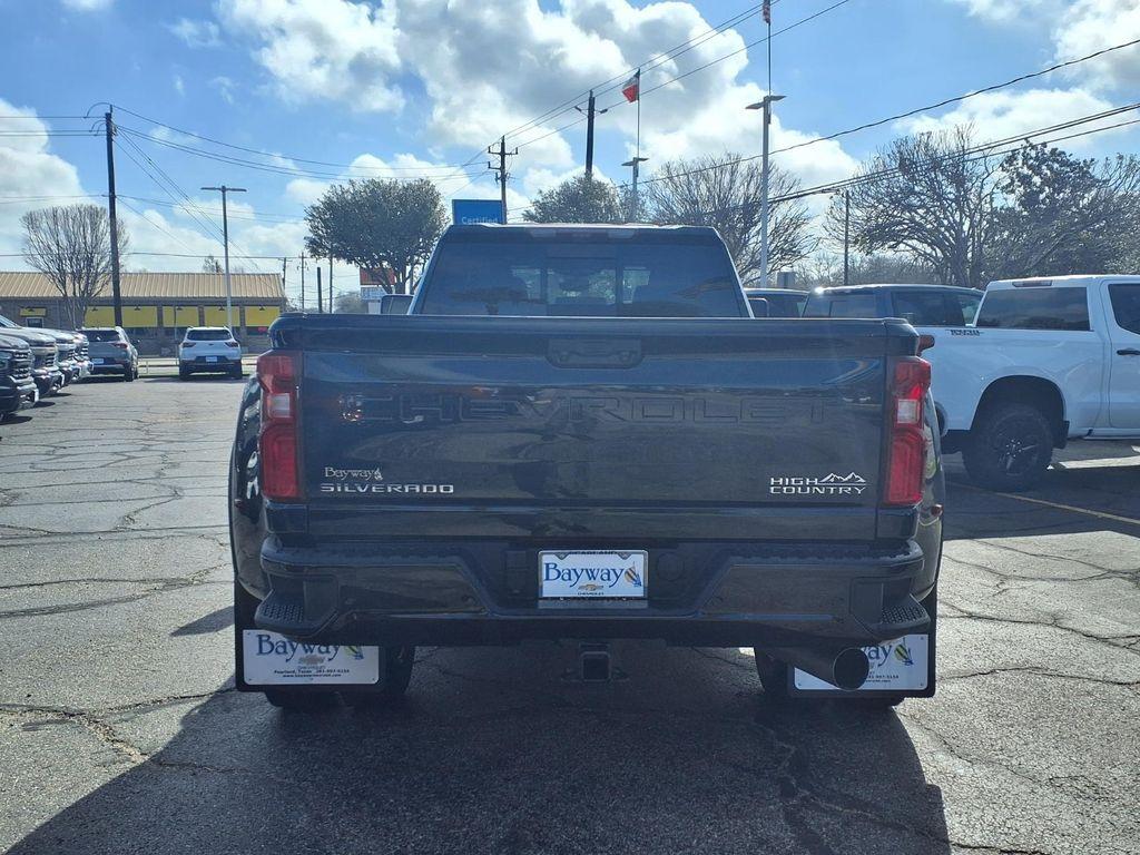 new 2026 Chevrolet Silverado 3500 car, priced at $89,390