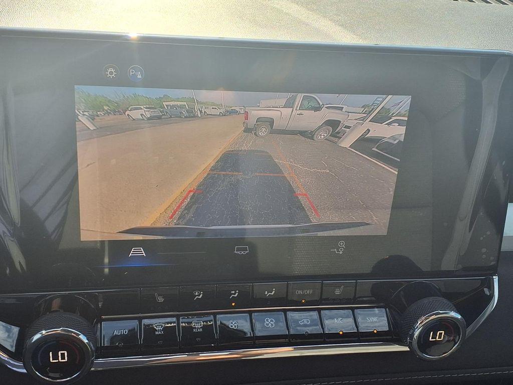 new 2026 Chevrolet Colorado car, priced at $33,080