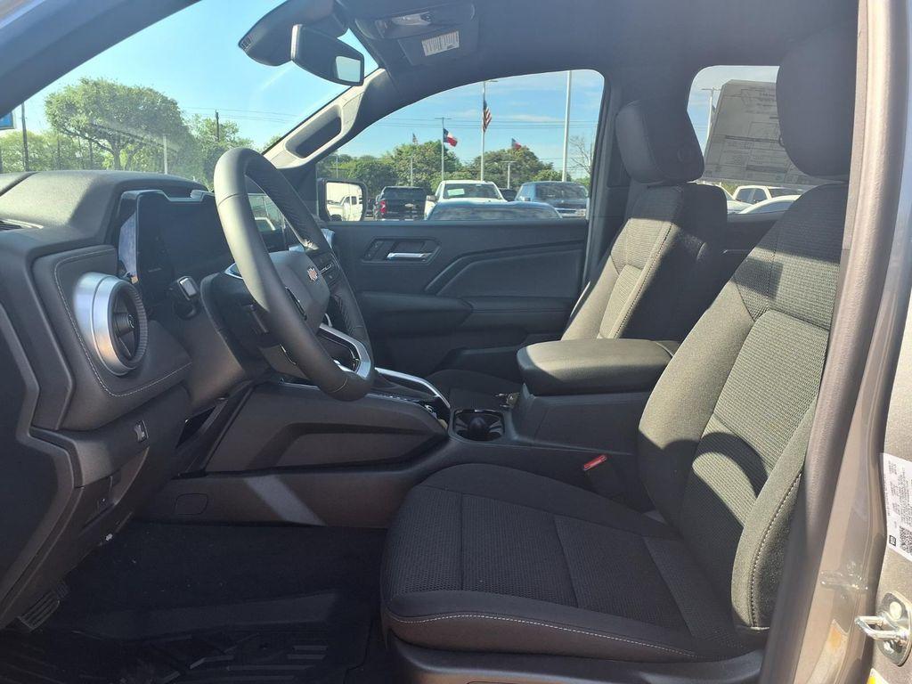 new 2026 Chevrolet Colorado car, priced at $33,080