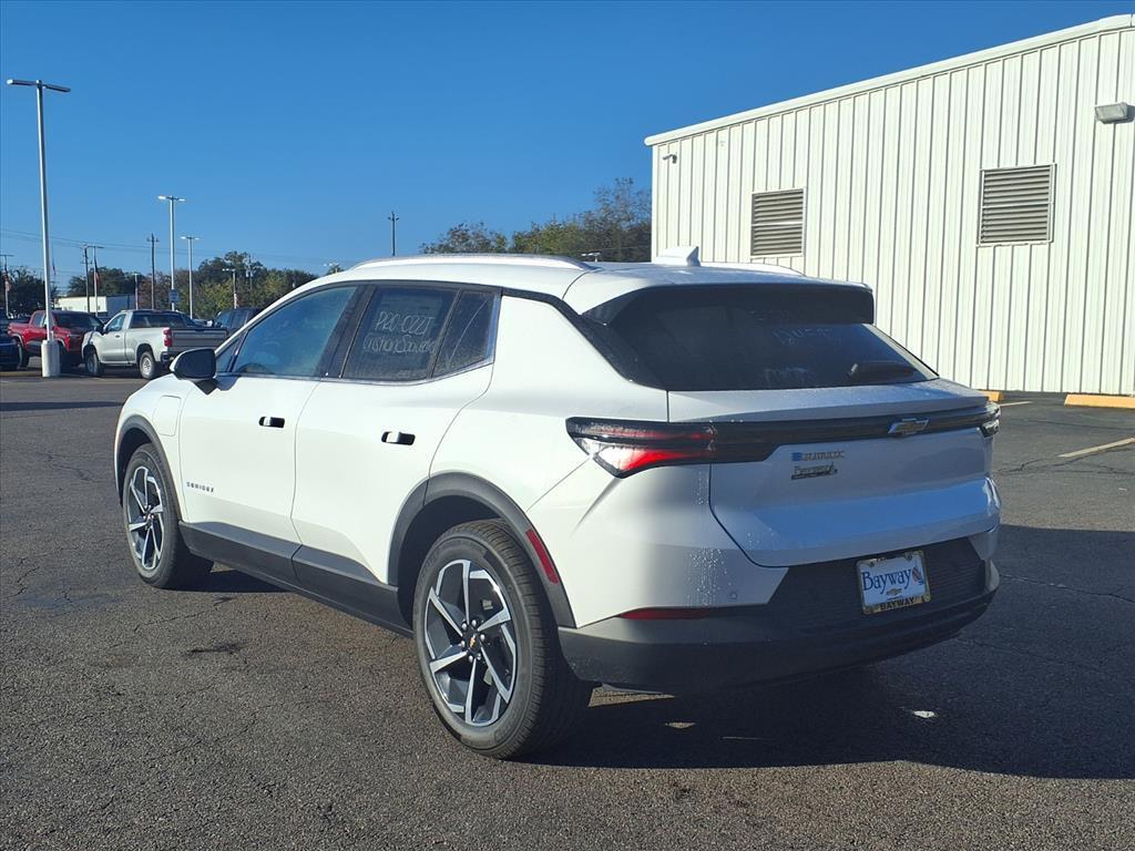 new 2026 Chevrolet Equinox EV car, priced at $32,545
