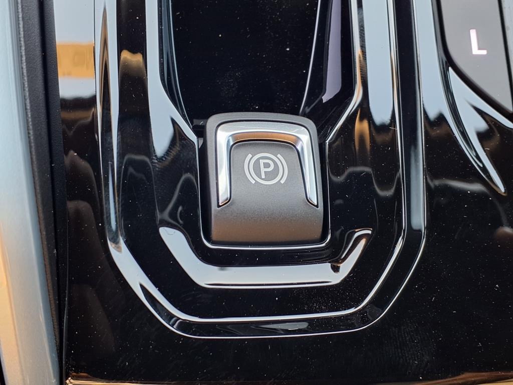 new 2026 Chevrolet Colorado car, priced at $35,600