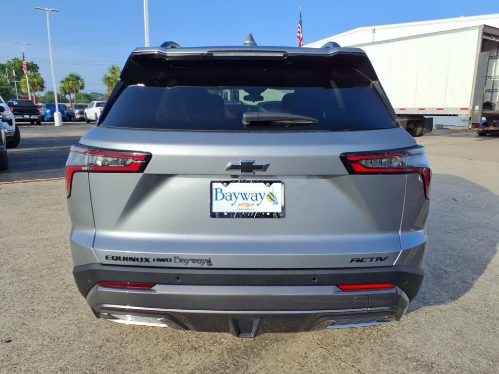 new 2026 Chevrolet Equinox car, priced at $32,655