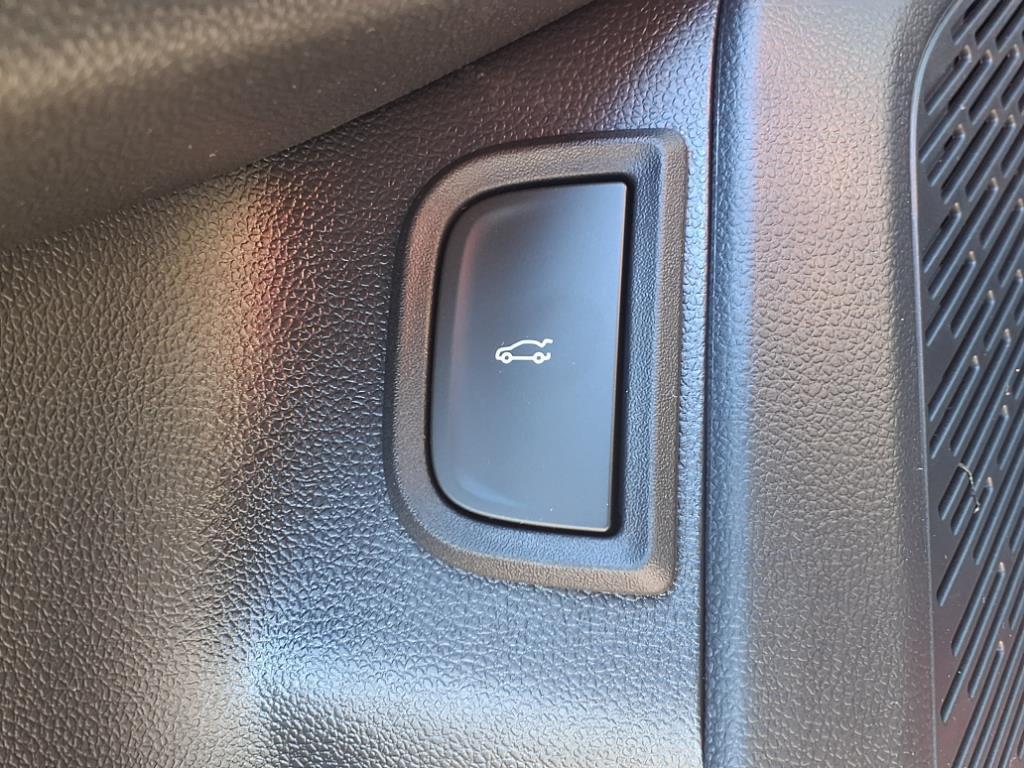 new 2026 Chevrolet Equinox car, priced at $30,335