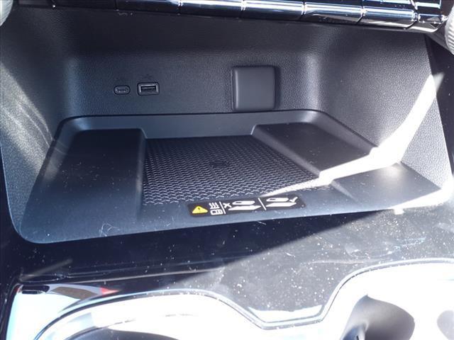 new 2024 Chevrolet Traverse car, priced at $44,895