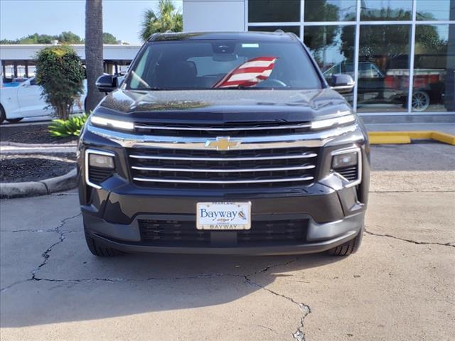 new 2024 Chevrolet Traverse car, priced at $44,895