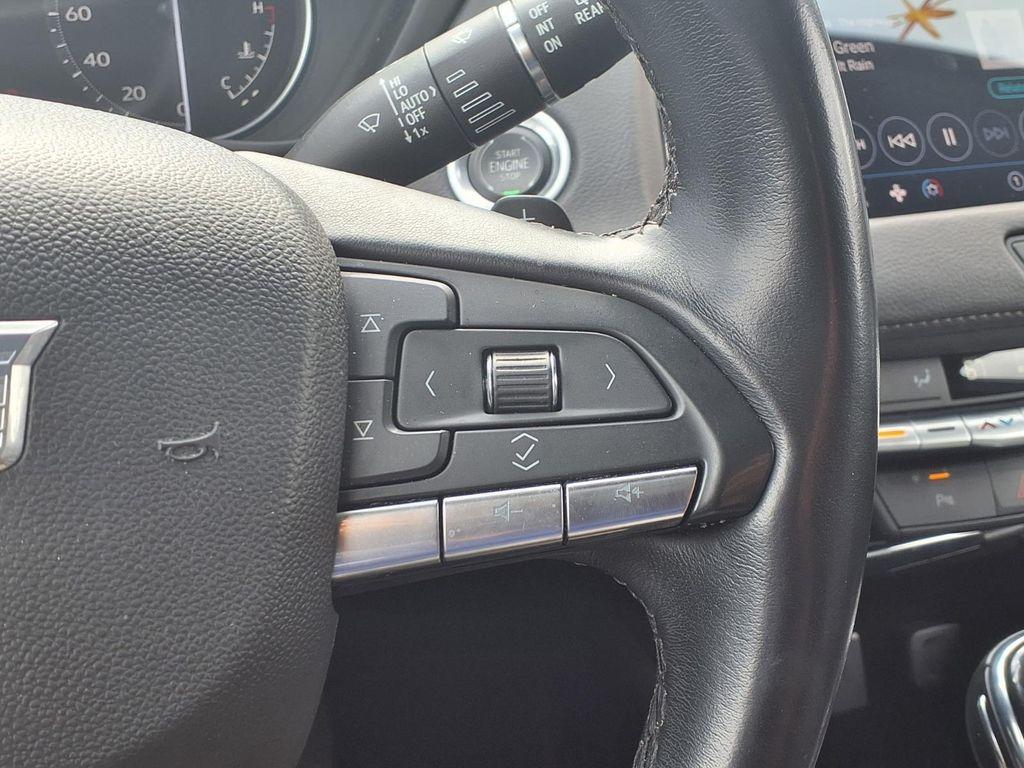 used 2023 Cadillac XT4 car, priced at $19,653