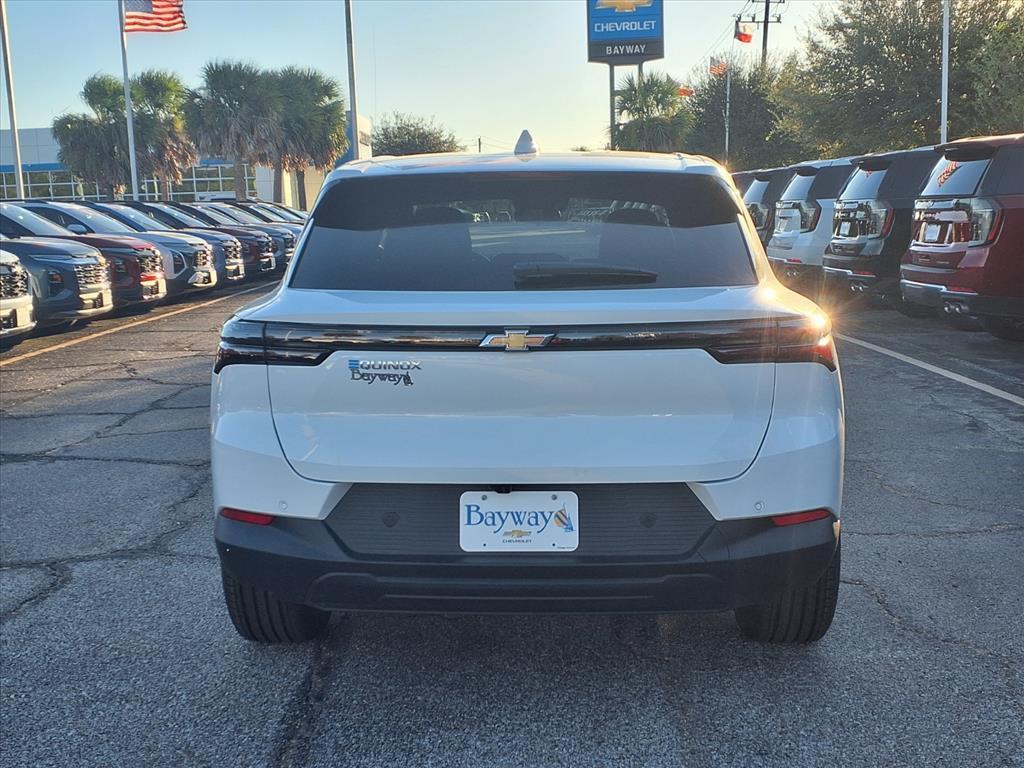 new 2026 Chevrolet Equinox EV car, priced at $27,245