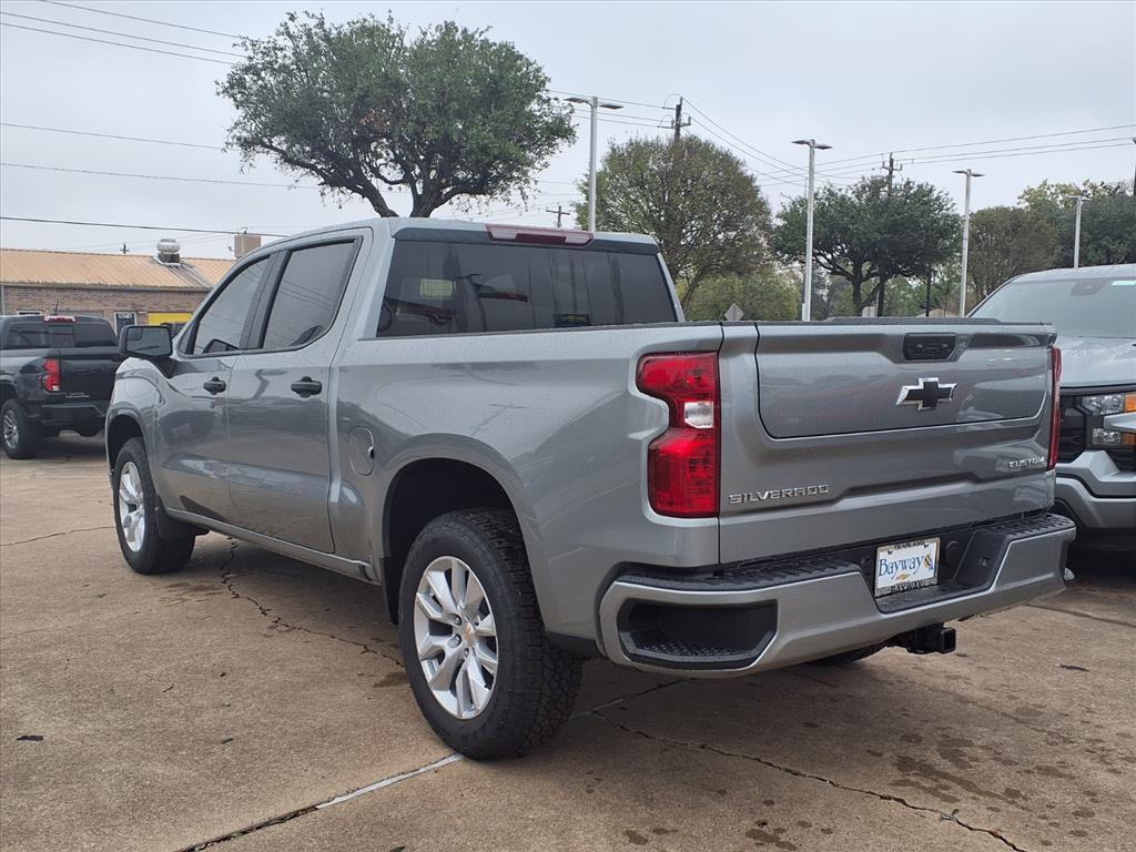 new 2026 Chevrolet Silverado 1500 car, priced at $32,660