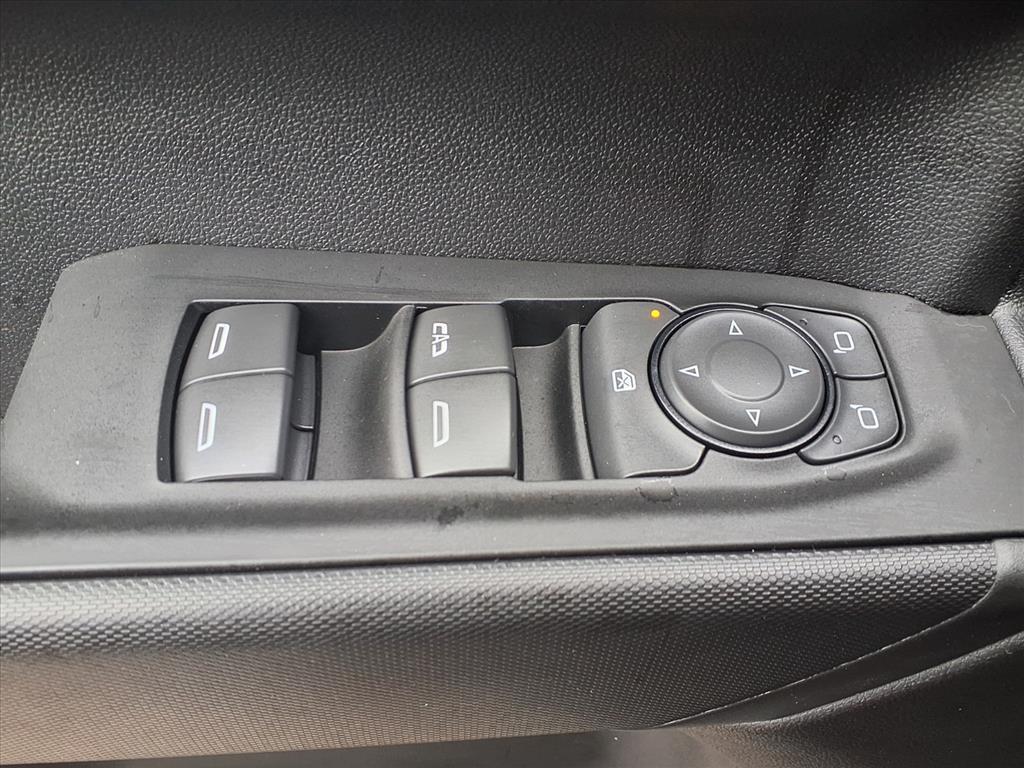 new 2026 Chevrolet Silverado 1500 car, priced at $32,660