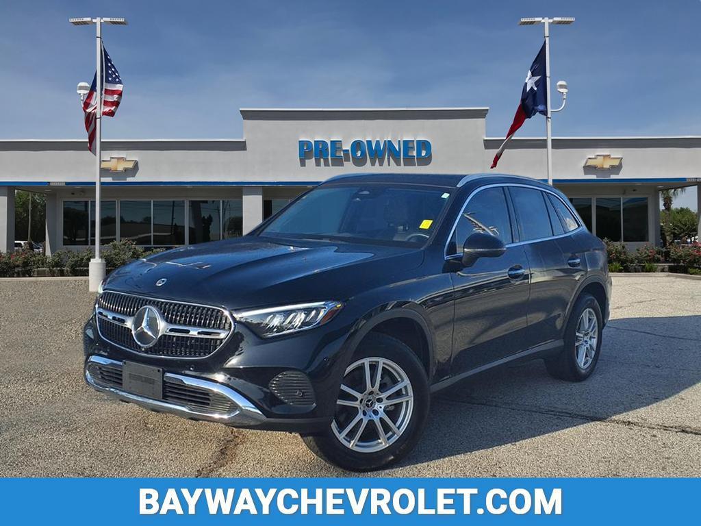 used 2023 Mercedes-Benz GLC 300 car, priced at $36,004