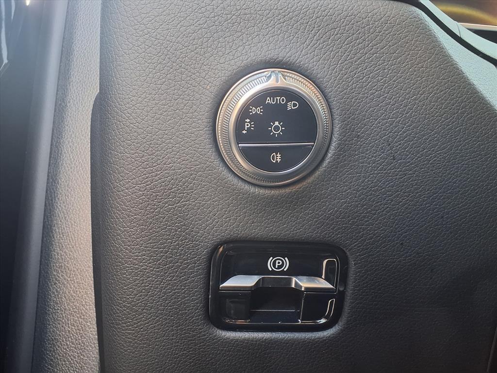 used 2023 Mercedes-Benz GLC 300 car, priced at $36,004