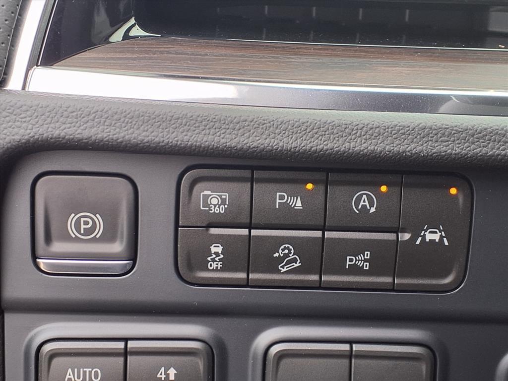 new 2026 Chevrolet Suburban car, priced at $80,980