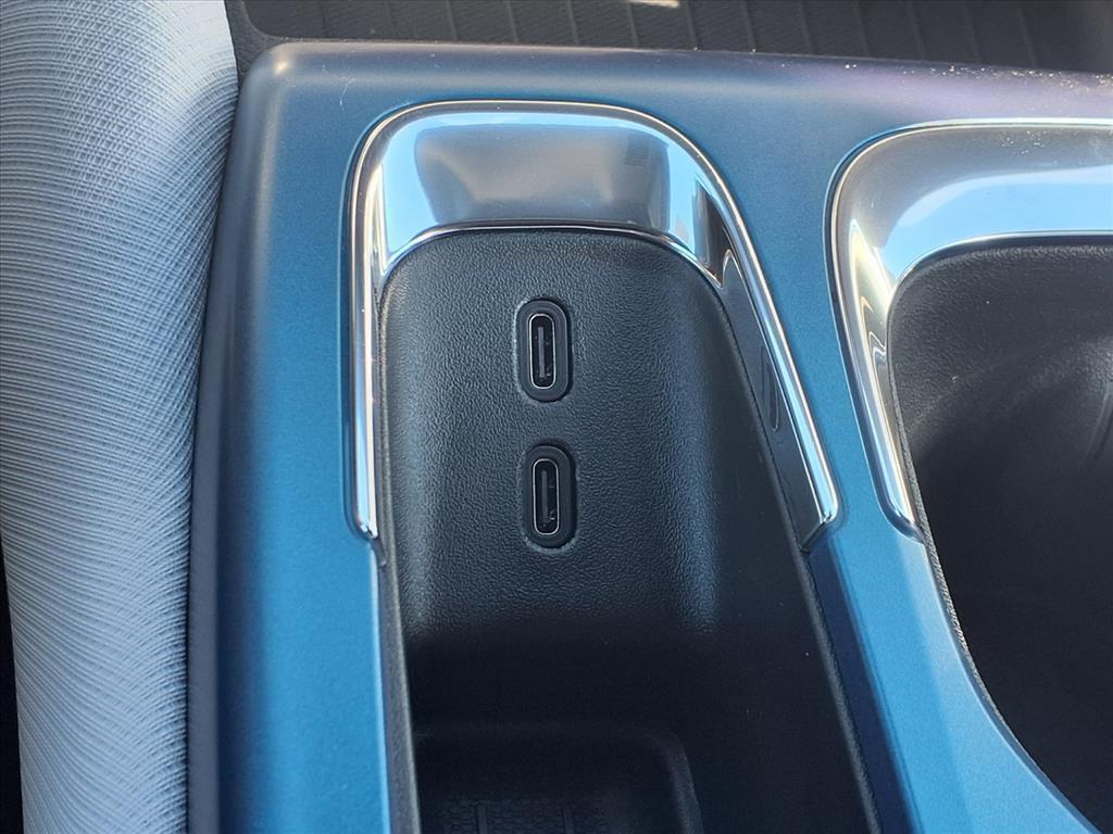 new 2026 Chevrolet Equinox EV car, priced at $33,040