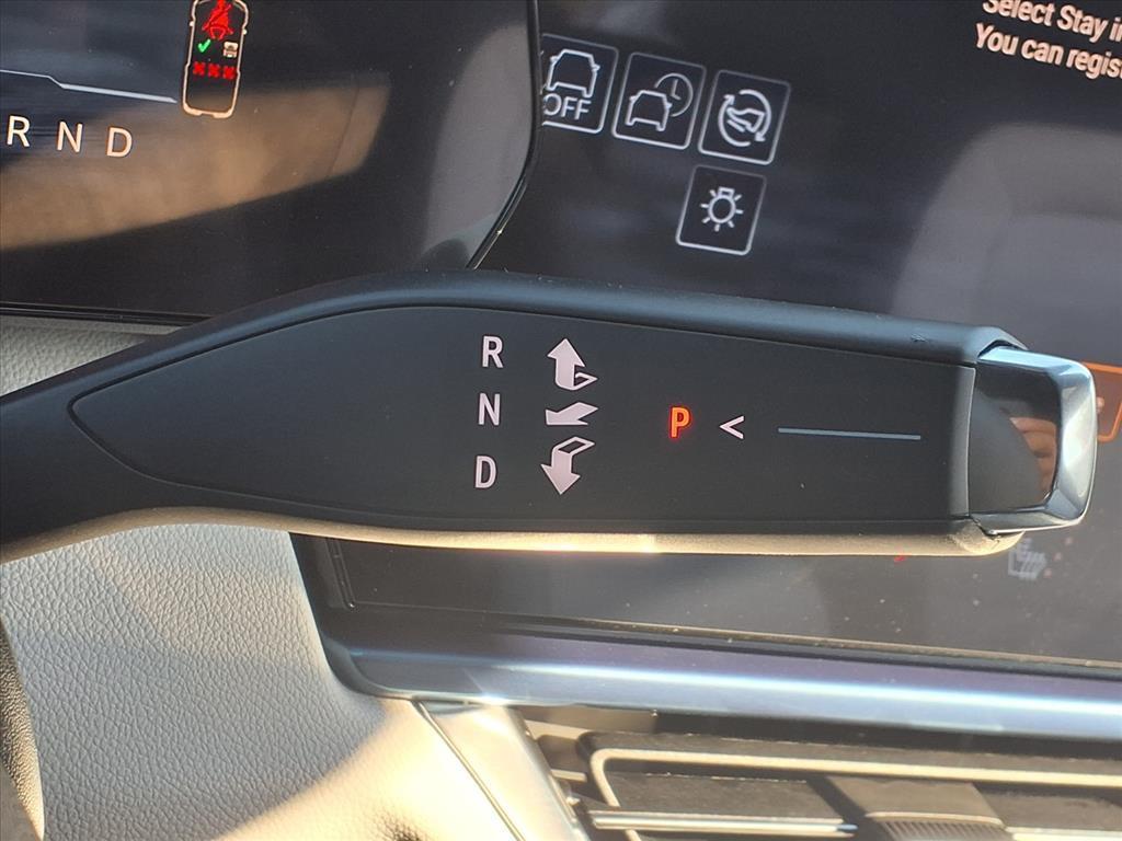 new 2026 Chevrolet Equinox EV car, priced at $33,040