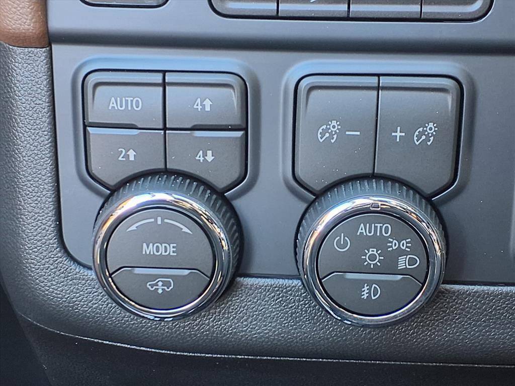 new 2026 Chevrolet Suburban car, priced at $97,700