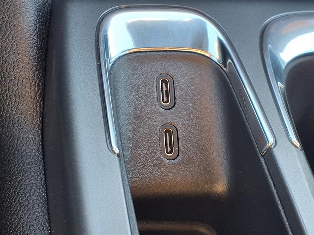 new 2026 Chevrolet Equinox EV car, priced at $32,940