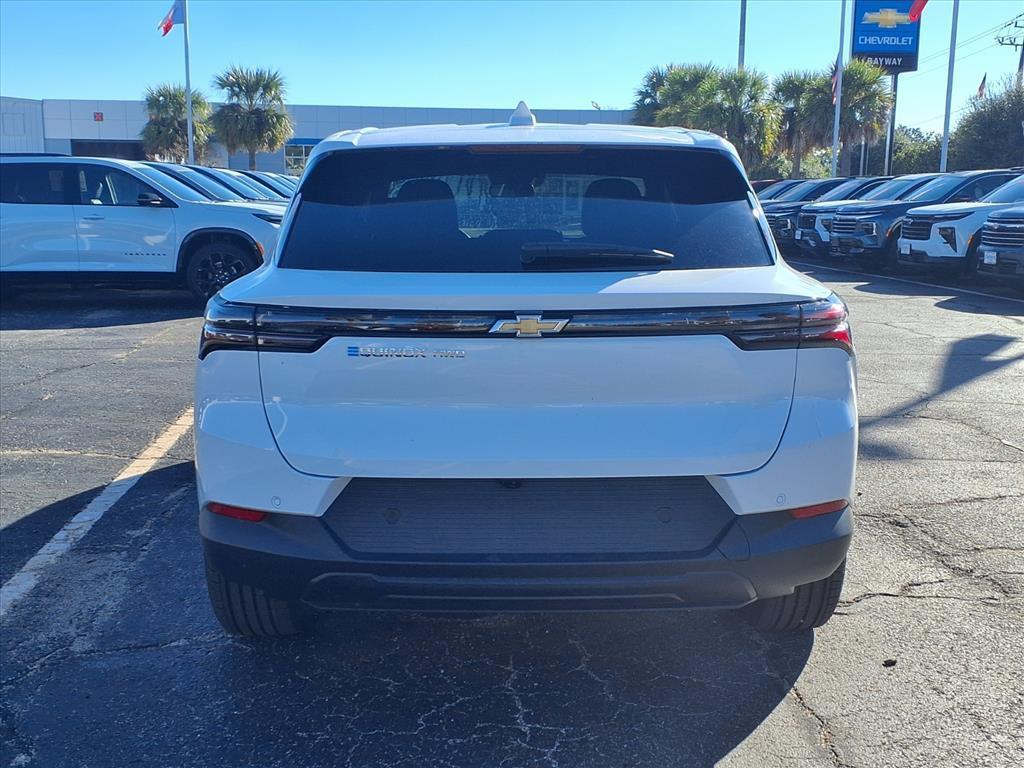 new 2026 Chevrolet Equinox EV car, priced at $32,940