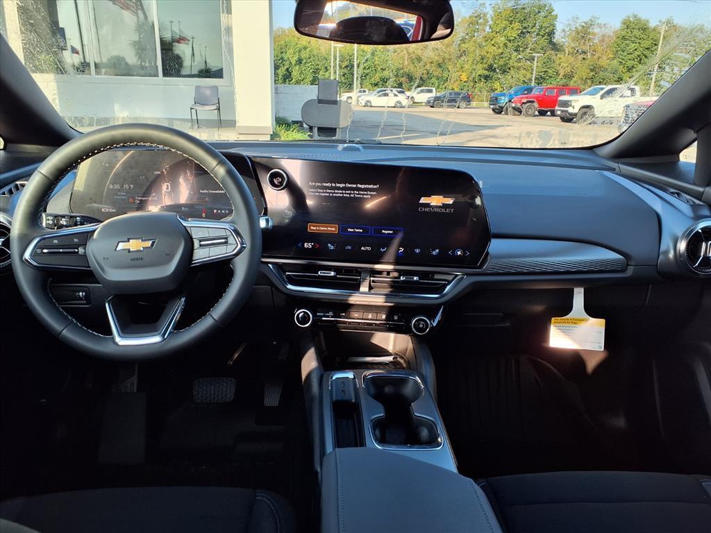 new 2026 Chevrolet Equinox EV car, priced at $33,435