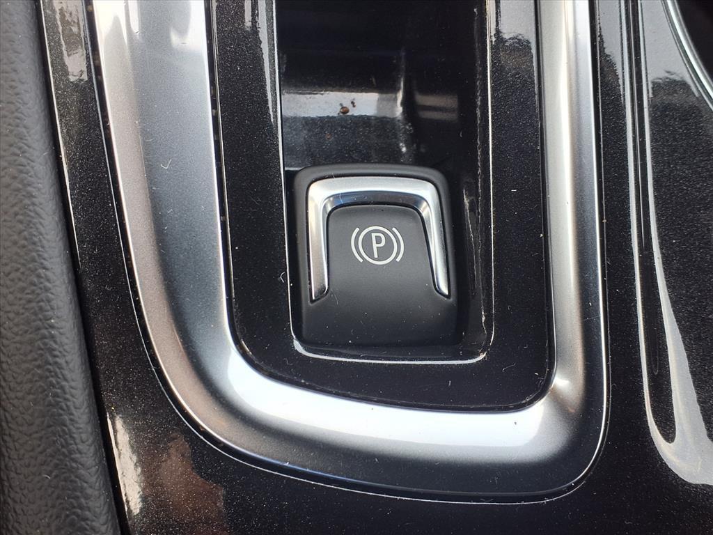 used 2023 Chevrolet Equinox car, priced at $19,987