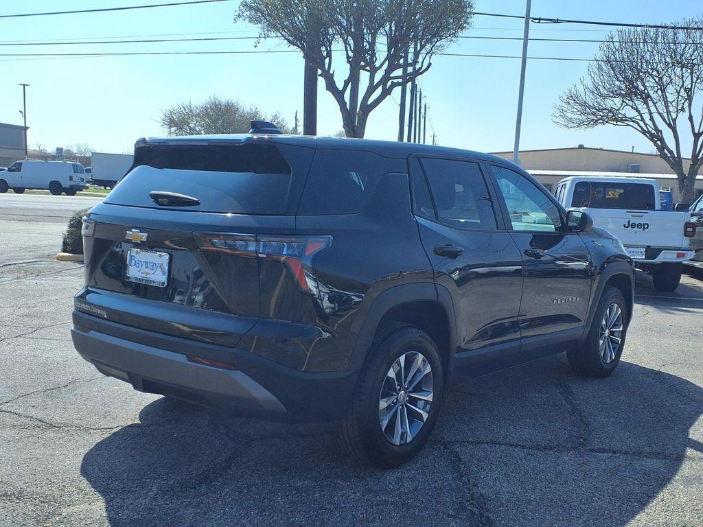 used 2025 Chevrolet Equinox car, priced at $23,004