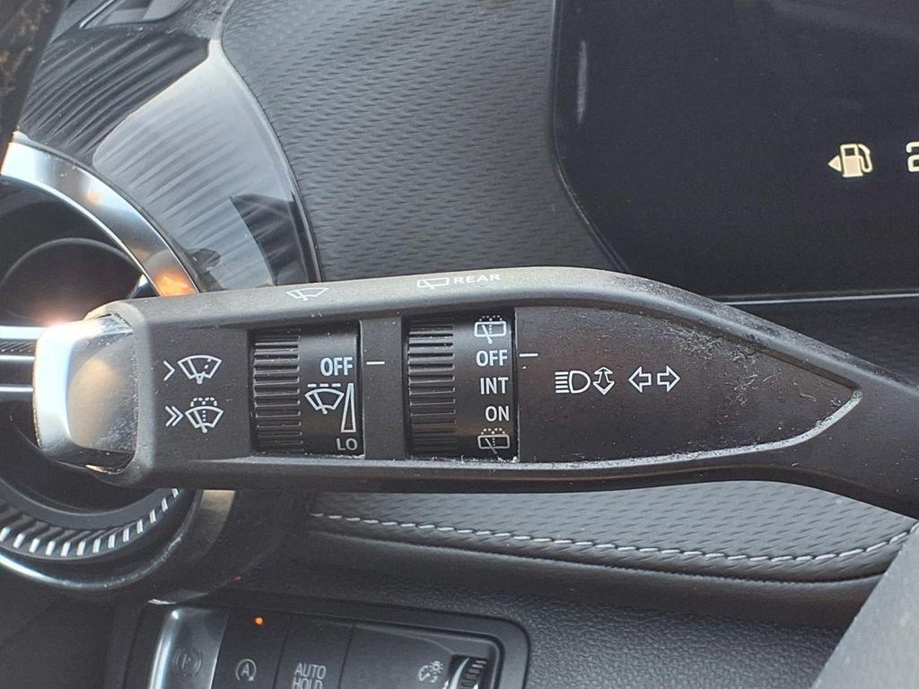 used 2025 Chevrolet Equinox car, priced at $23,004