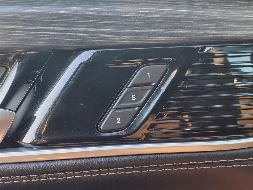 used 2023 Jeep Wagoneer L car, priced at $34,305