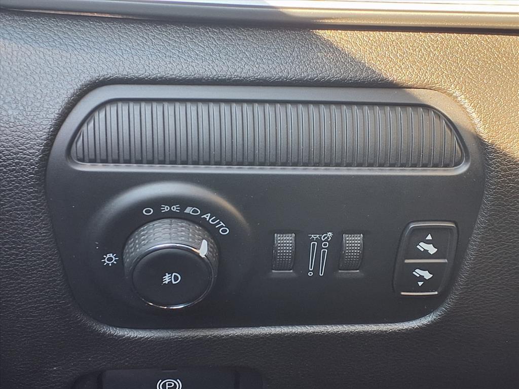 used 2023 Jeep Wagoneer L car, priced at $34,305