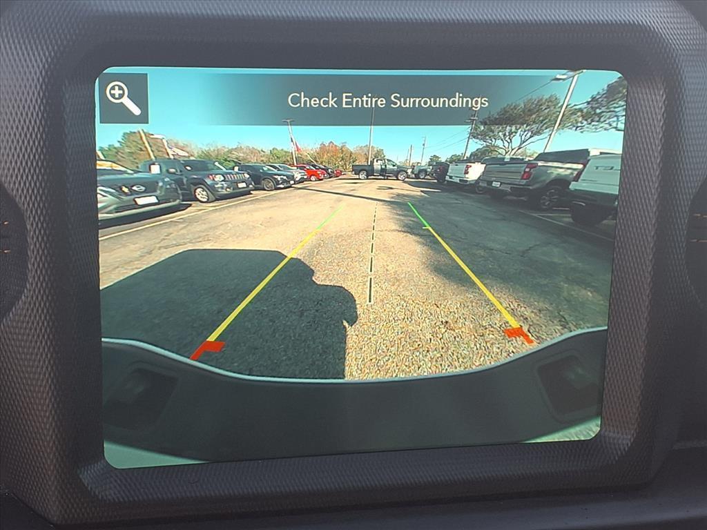 used 2022 Jeep Gladiator car, priced at $30,934