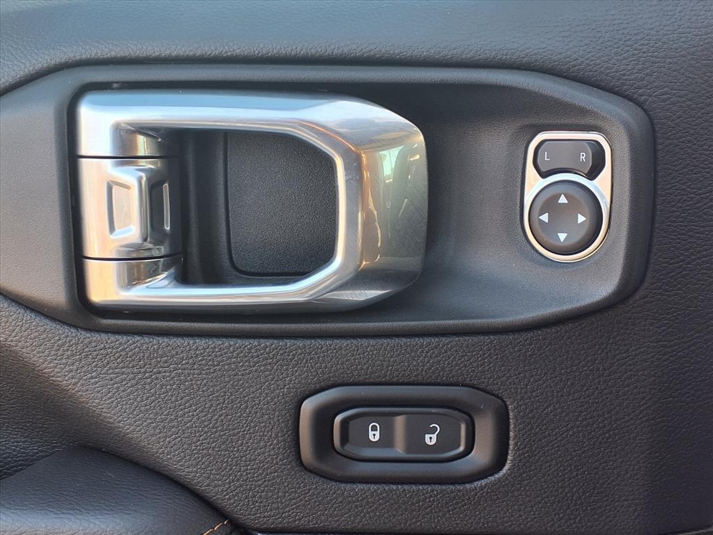 used 2022 Jeep Gladiator car, priced at $30,934