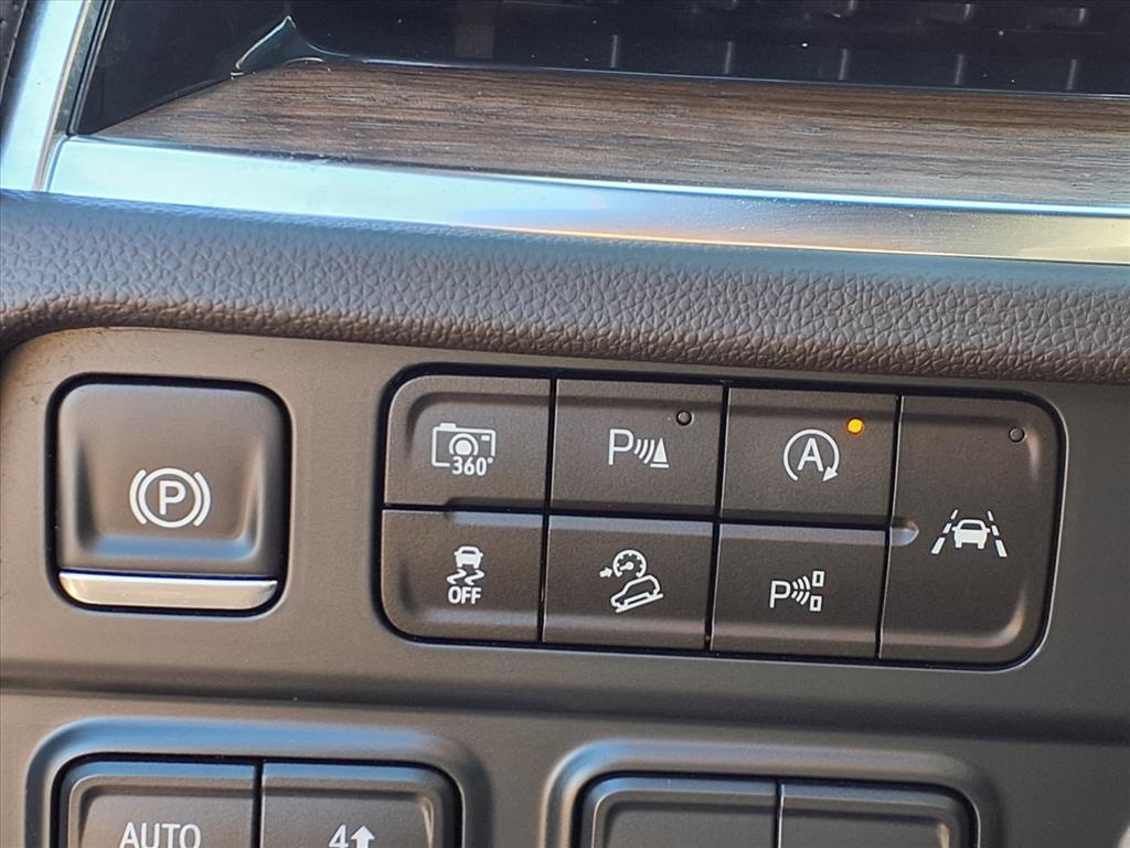 used 2025 Chevrolet Suburban car, priced at $77,478