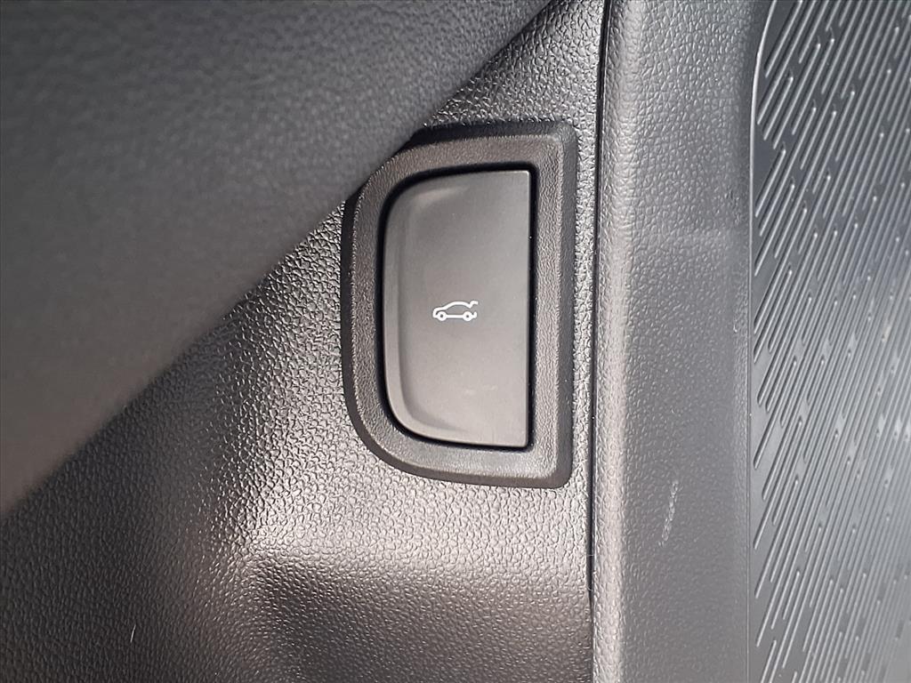 new 2026 Chevrolet Equinox car, priced at $32,890