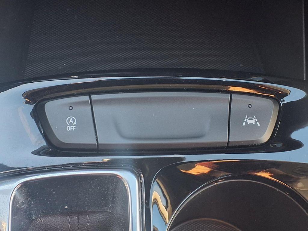 used 2025 Chevrolet Trax car, priced at $19,470