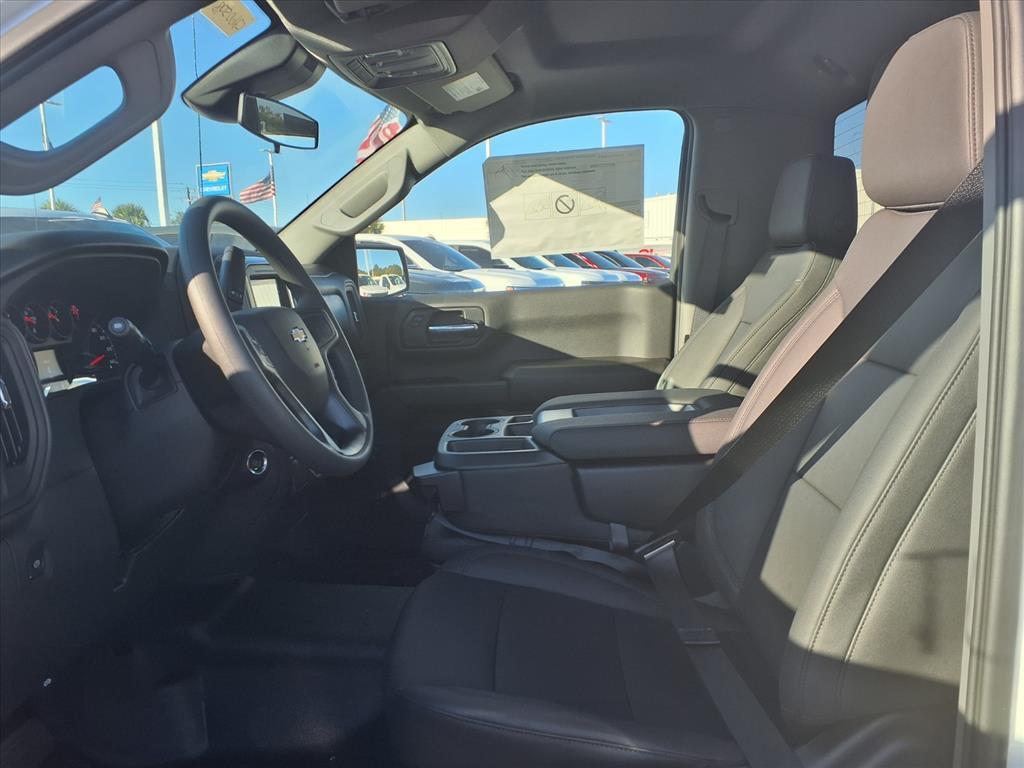new 2026 Chevrolet Silverado 1500 car, priced at $33,435