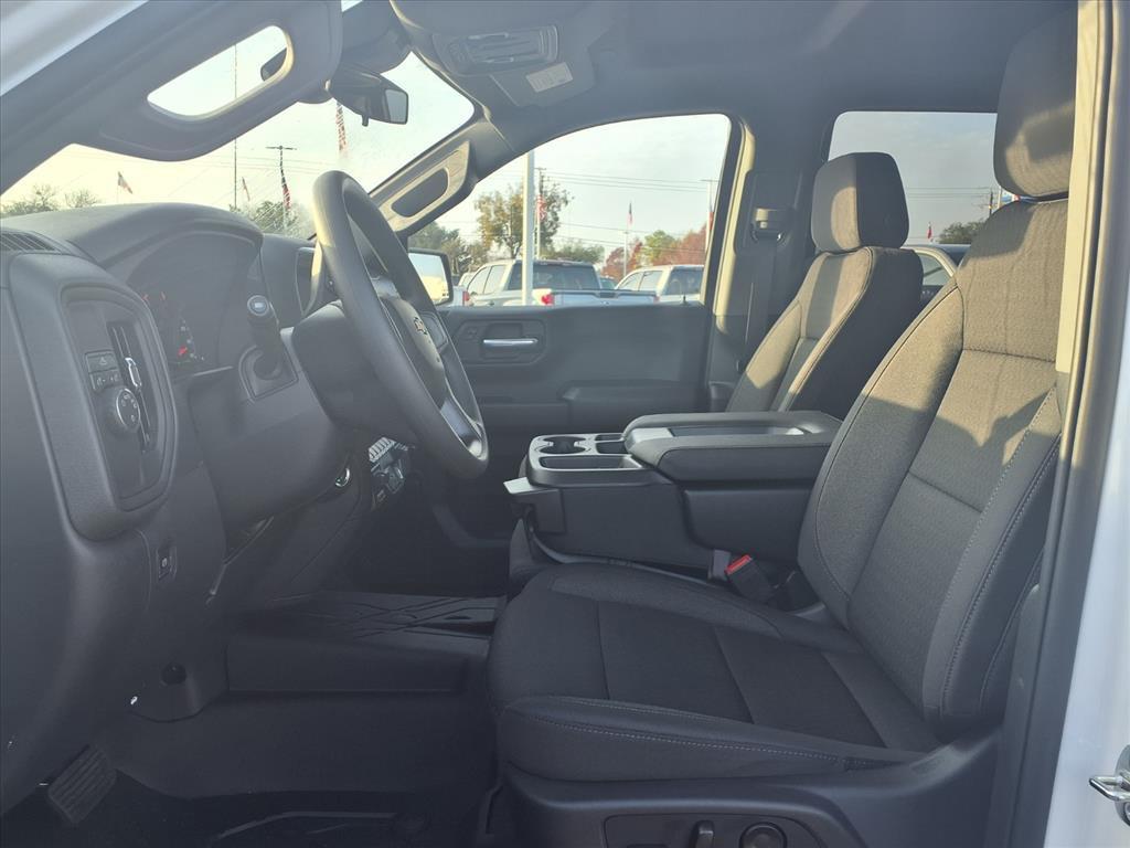 new 2026 Chevrolet Silverado 1500 car, priced at $33,345